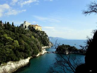 The Duino Castle and the Dante's Rock